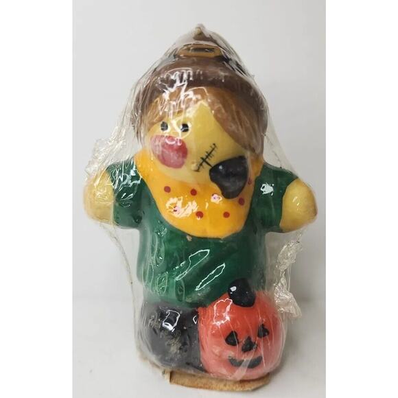 Vintage Epi International Witch & Pumpkin Candle New in Packaging 4" SKU H51 - Picture 1 of 7